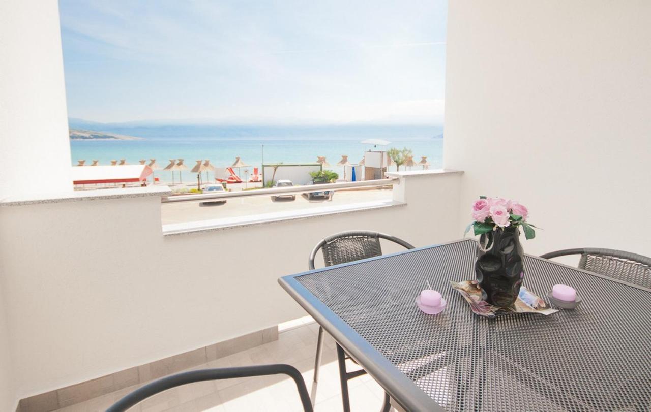 Beach Apartment Baska Dış mekan fotoğraf